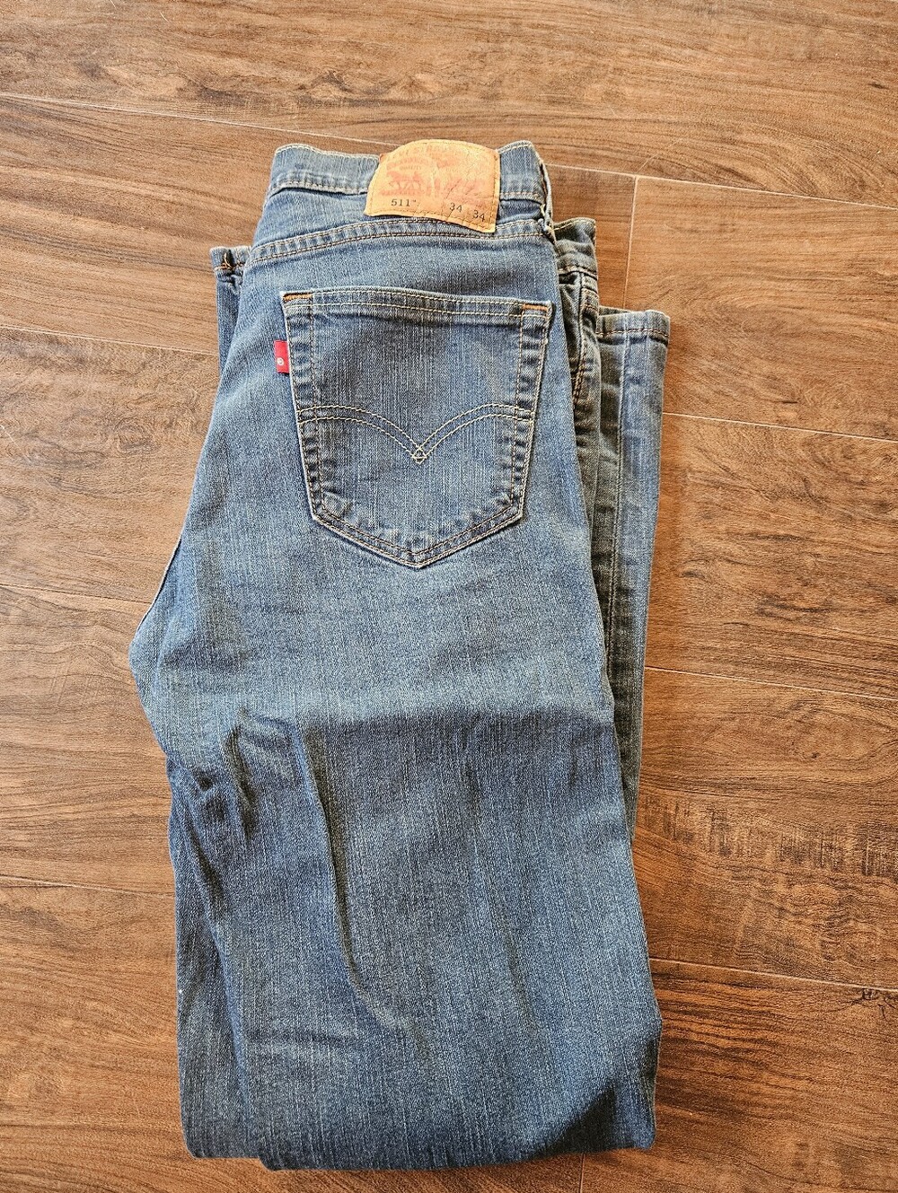 Levi's 511 Men's Slim Fit Denim Jeans Blue Medium Wash Cotton 5-Pocket 34x34. #H
